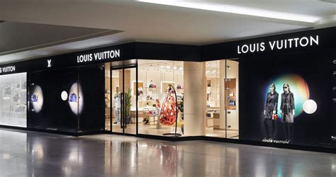 magasins louis vuitton|Louis Vuitton boutique.